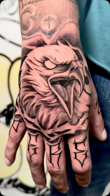 Eagle 🦅